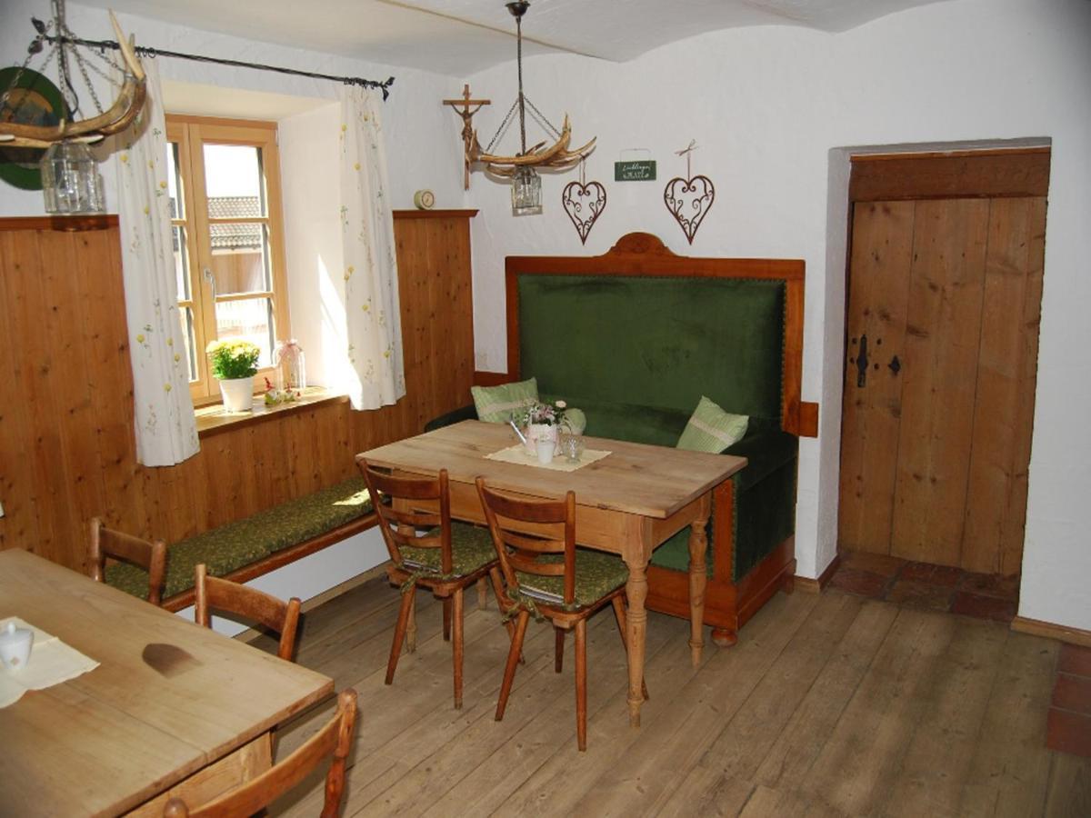 Landhof Angstl - Gästezimmer und Tagungsraum Höslwang Exterior foto